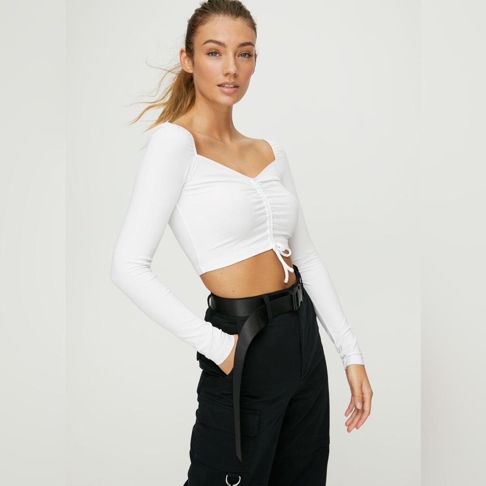 Aritzia TNA ‘90s Malibu Longsleeve Cropped Cinched Tie Bow Top